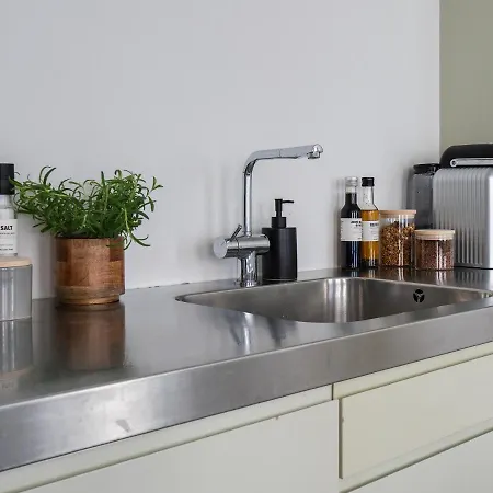 Apartment Sanders Main - Popular Two-bedroom Duplex Next To Magical Nyhavn Copenhagen