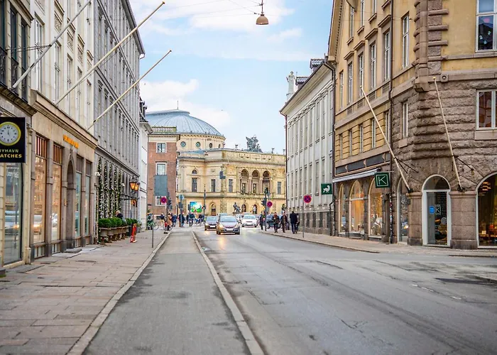 Main 1 - Cozy 2-bdr In Center Of Appartement