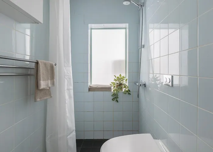 Main 1 - Cozy 2-bdr In Center Of Appartement *